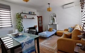 Apartamento Con Encanto En Granada, La Zubia